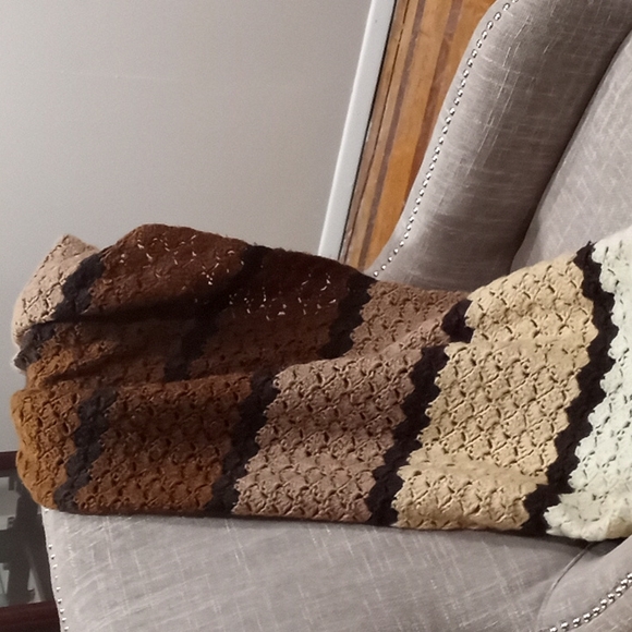 Handmade throw/blanket small - Picture 2 of 8